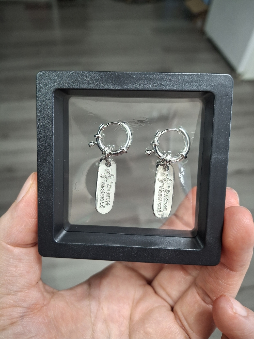 Vivienne Westwood Huggie Charm Earrings - Picture 4 of 9